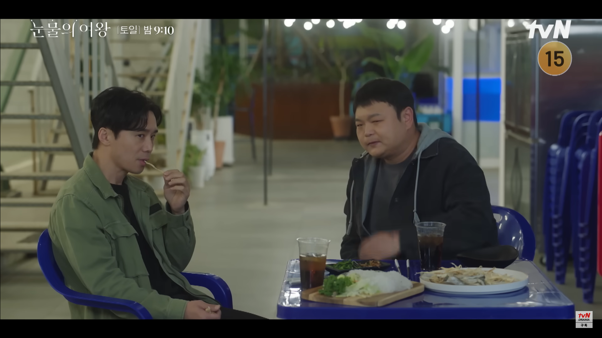 《愛的迫降》跟《淚之女王》安排同樣的配角演員