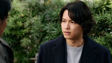 東野圭吾《天鵝與蝙蝠》9 月 4 日上映！松村北斗攜手今田美櫻尋找和彼此父親有關的殺人案真相